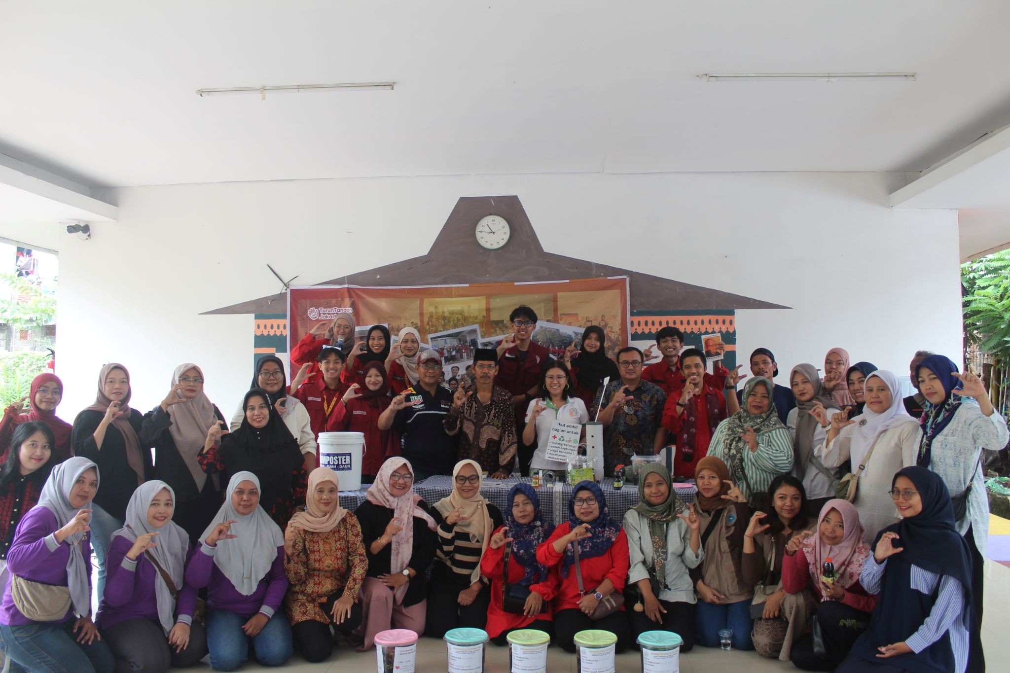 COZY (Eco Enzyme): Mengedukasi Warga tentang Pengolahan Sampah Organik
